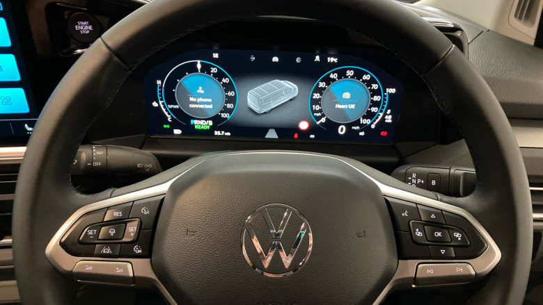 Volkswagen Transporter T32 Swb Electric 160kW 65kWh Commerce Pro Van Auto